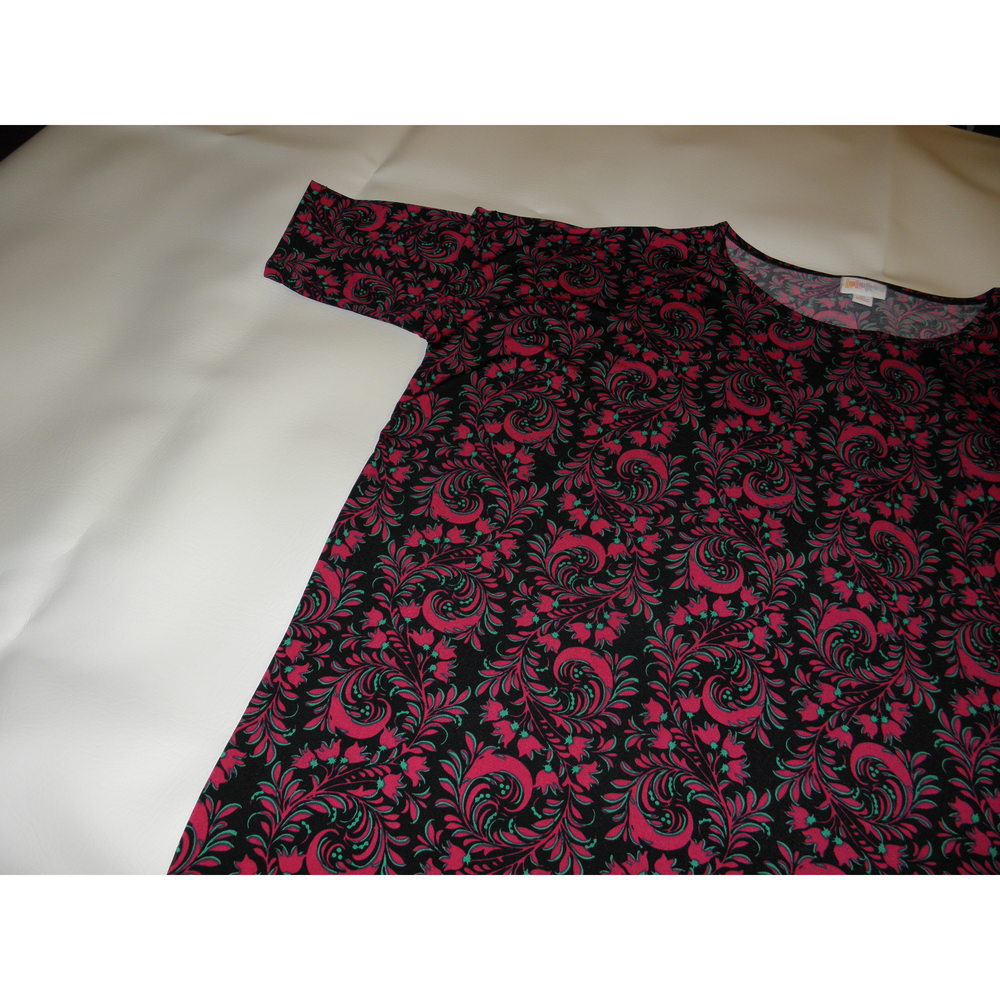LuLaRoe Irma, size M, Blk/Green/Pink